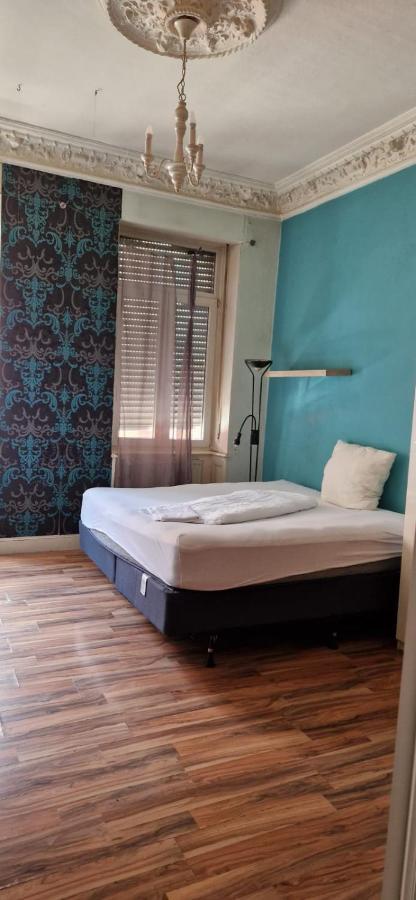 Zimmer In Kaiserslautern Kültér fotó